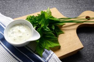 Como-fazer-molho-branco-simples-para-macarrao-cremosidade-com-poucos-ingredientes.jpg